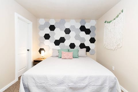 Cozy 1Bdrm•Self Check-in•Downtown