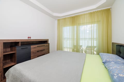 Apartments Maja - Unit 378179-13