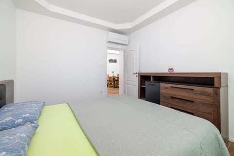 Apartments Maja - Unit 378179-13