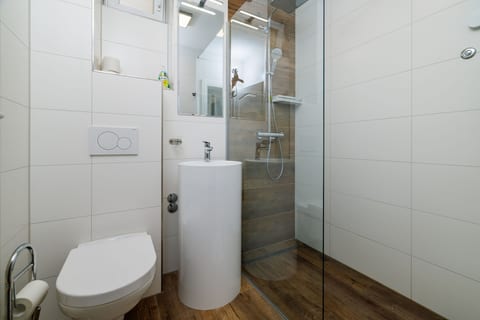 Apartments Maja - Unit 378179-13
