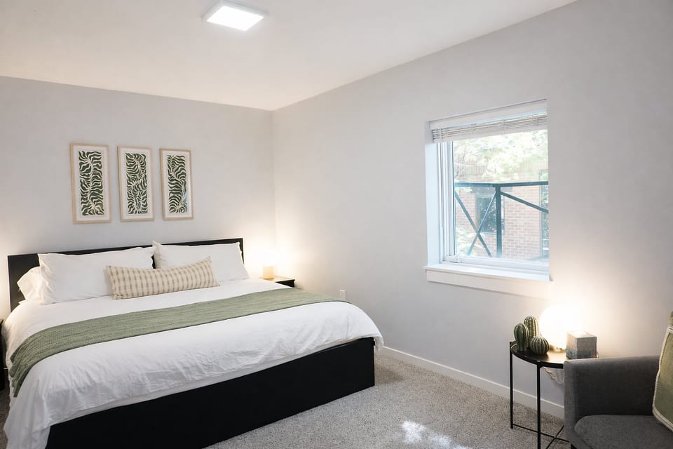 Stylish 1-Bedroom Stay Near Downtown SLC - Salt Lake City