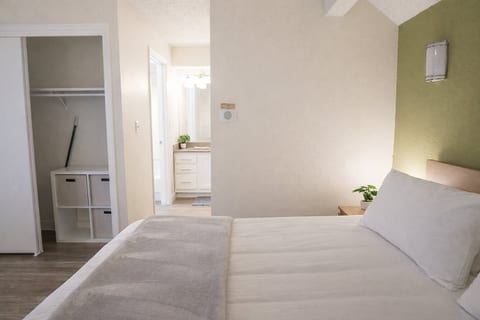 Comfortable SLC Studio | Great Location