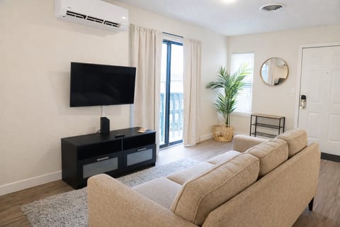 Comfortable SLC Studio | Great Location