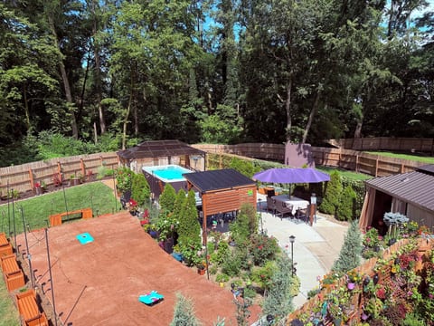 Hidden City Hideaway Resort with Heated Pool Spa - Apartment