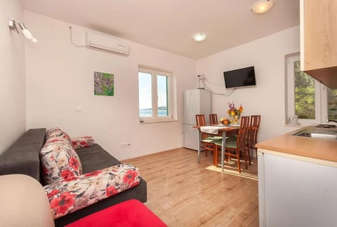 Apartments Pine and Sea - Unit 378185-13