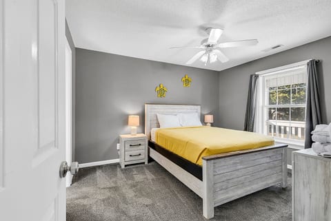 Seabreeze 3-Minute Walk to Beach: North Myrtle