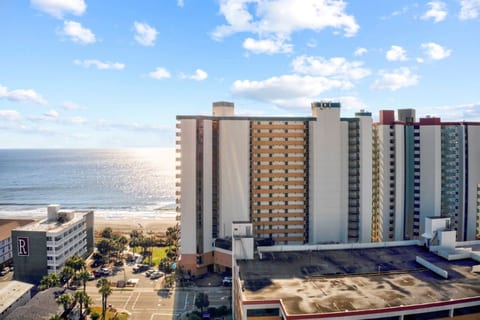 Ocean Breeze 204: Patricia Grand Resort