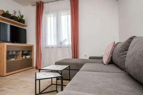 Apartments Salov - Unit 176369-5