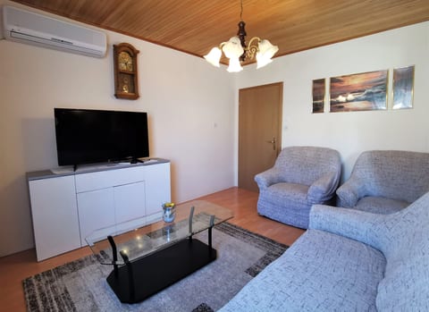 Apartments Kirinčić N. - Unit 129412-5