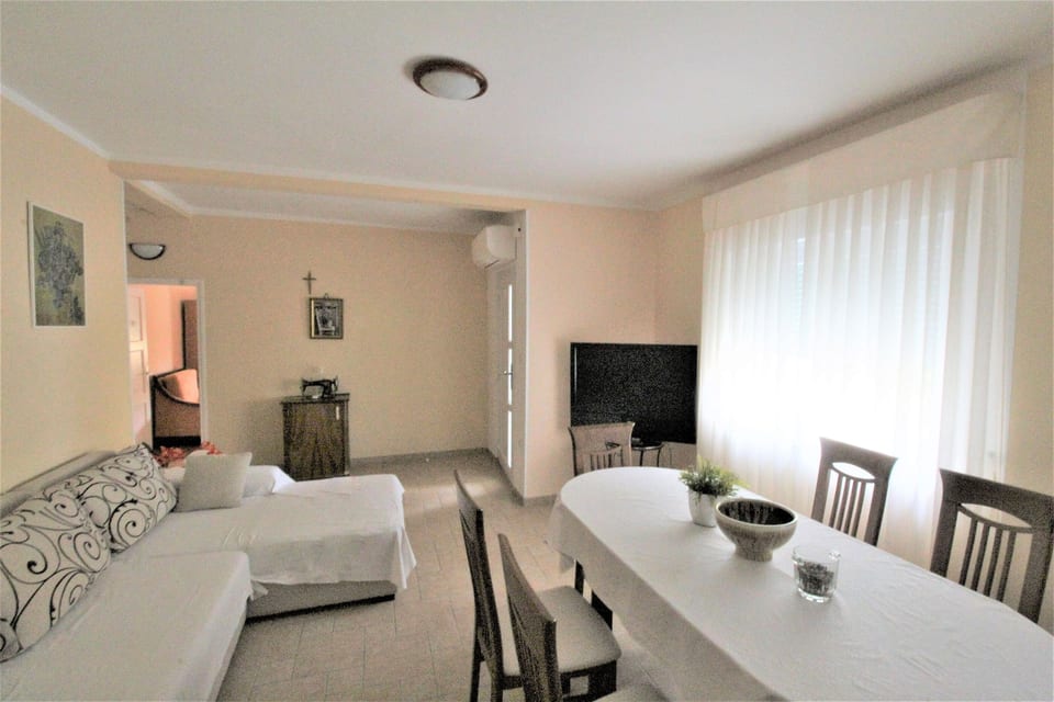 House Casa Fabris with Pool - Unit 209368-5