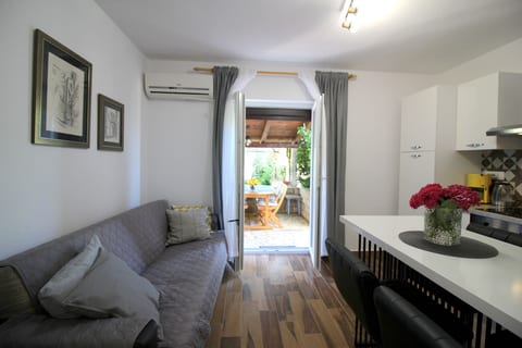 Apartment Jakomina 2 - Unit 209393-5