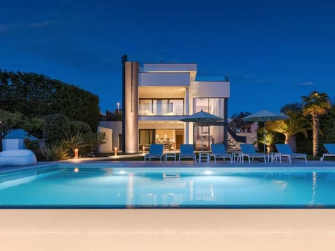 Villa PS Deluxe