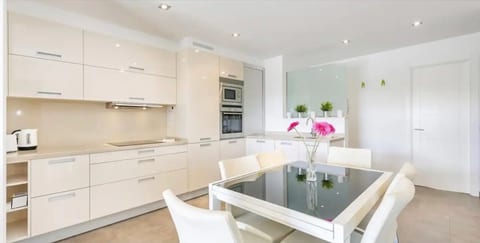 Bergantin Apartment