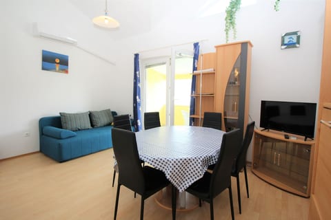 Apartments Zarok - Unit 54350-61