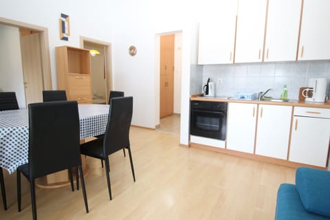 Apartments Zarok - Unit 54350-61
