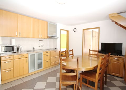 Apartments Zarok - Unit 54352-61