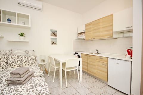 Apartments Zarok - Unit 54355-61