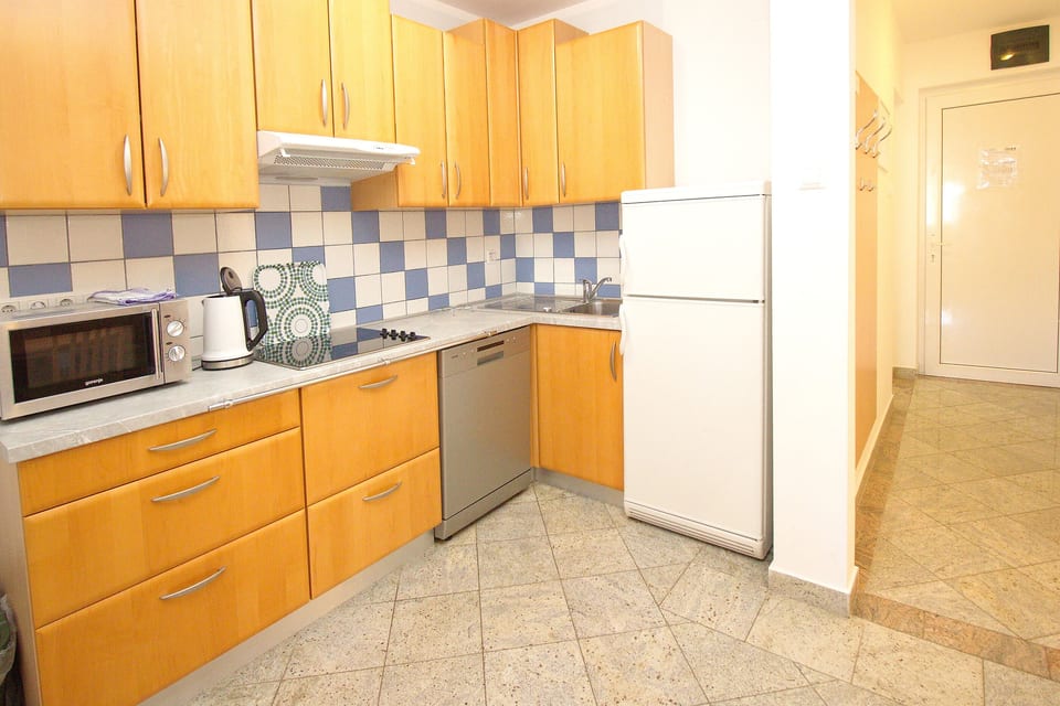 Apartments Zarok - Unit 54357-61