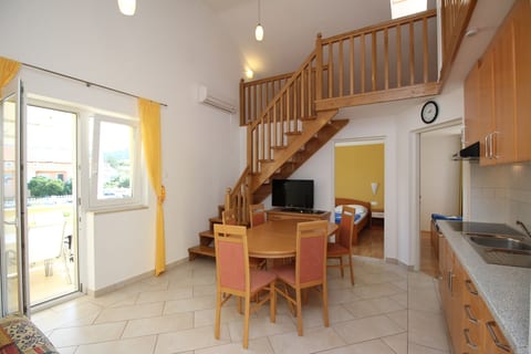 Apartments Zarok - Unit 54358-61