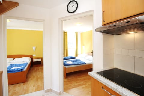 Apartments Zarok - Unit 54358-61