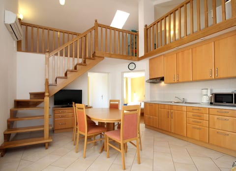 Apartments Zarok - Unit 54358-61