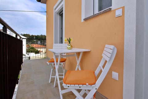 Apartments Ivo P. with Sea View - Unit 155160-5