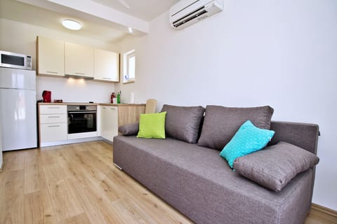 Apartments Ivo P. with Sea View - Unit 155161-5