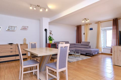 Apartment NIKOLA - Unit 202595-5
