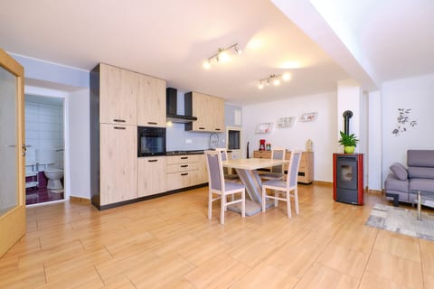 Apartment NIKOLA - Unit 202595-5