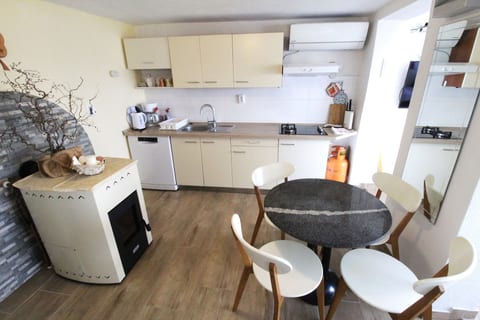 Apartment Karmen sa pogledom na more - Unit 205509-5