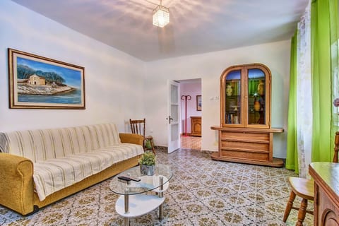 House LINA - Unit 208783-5