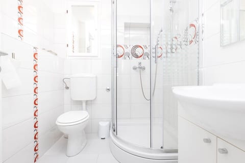 Apartment MORRIS - Unit 209600-5