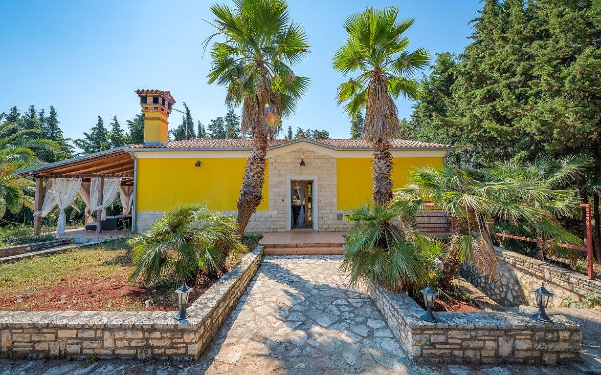 House ANDREA WITH POOL - Unit 368517-5
