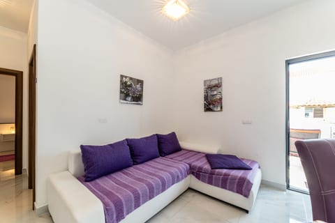 Apartments Grbic - Unit 375982-13