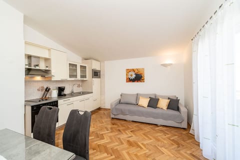 Apartments Grbic - Unit 375983-13
