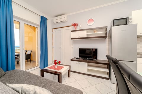 Apartments Lilly - Unit 376147-13