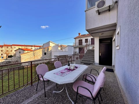 Apartments Kate in Malinska - Unit 376556-13