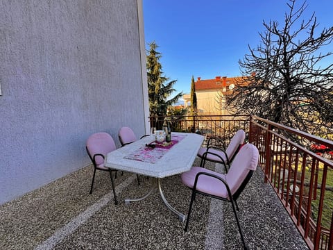 Apartments Kate in Malinska - Unit 376556-13