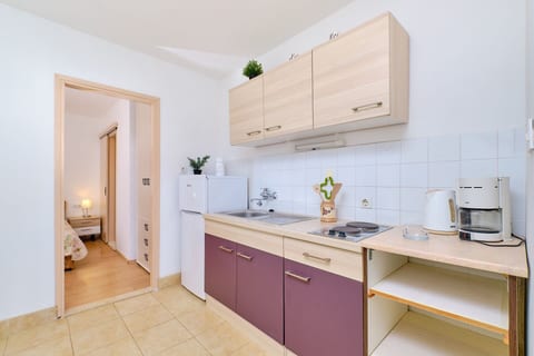 Apartments Magda - Unit 52204-61
