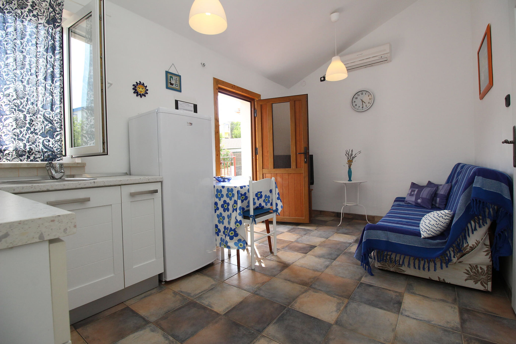 Apartment Bujas - Unit 54446-61
