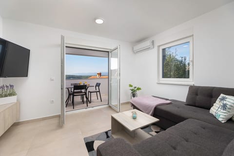 Apartment Grasa Boska - Unit 371211-13