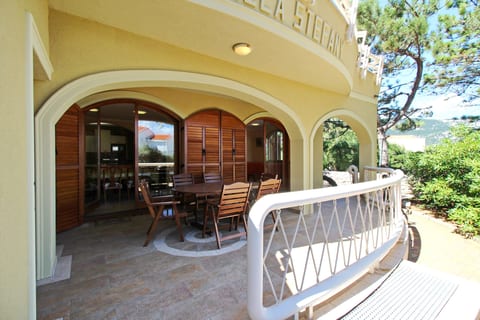 Apartments Mrkus - Unit 54098-61