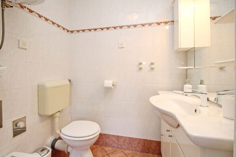Apartments Čubranić Silvija - Unit 54380-61