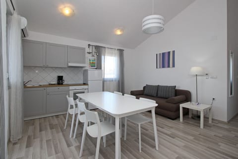 Apartments LAVANDA-GROSIC - Unit 202832-5