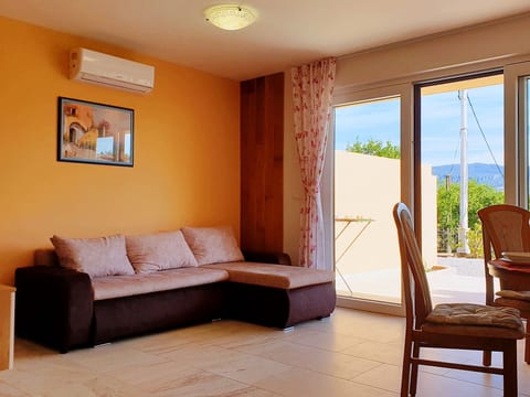 Apartments Vila Branka & Rebeka - Unit 203132-5