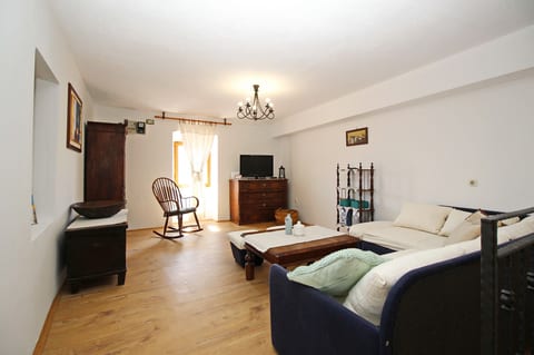 Apartment Fantov-Na Vrti - Unit 54136-61