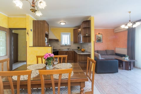 Apartment Premium Residence Radovan Nr. 3 - Unit 209644-5