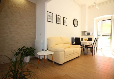 Apartment Old City s pogledom na more i povijesnu jezgru grada - Unit 370438-13