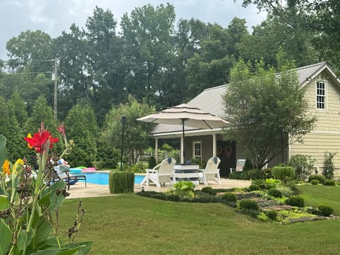 Top 1% Stay • Private Resort Retreat image 1
