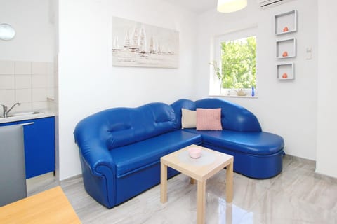 Apartments Brnić - Unit 53065-61